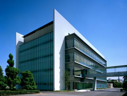 大日本住友製薬　新東棟